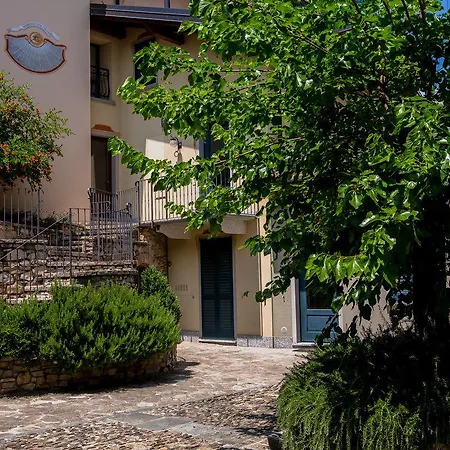 Corte Del Passone Aparthotel