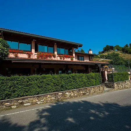 Corte Del Passone Aparthotel 3*
