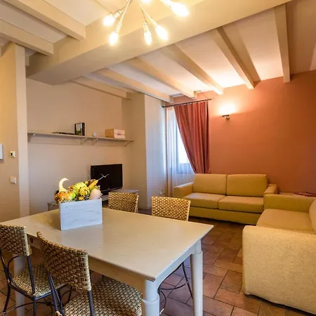 Aparthotel Corte Del Passone 3*