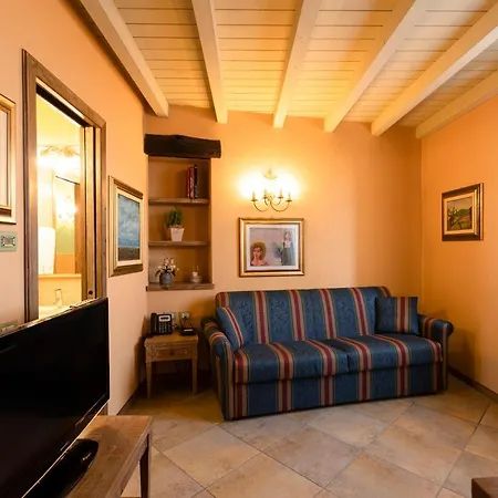 Corte Del Passone 4*